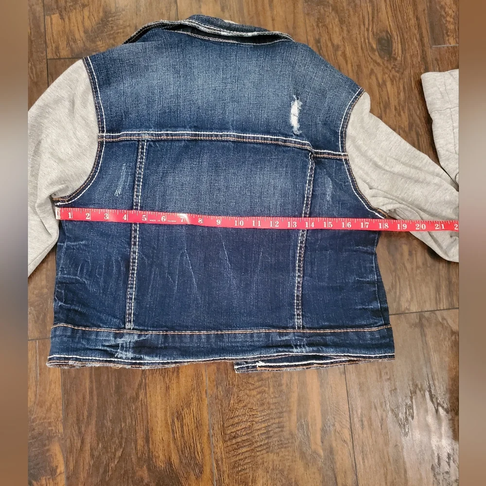Ariya Jeans Distressed Jacket W/Sweat Shirt Material Arms & Hoodie GIRLS Size M - Picture 8 of 11